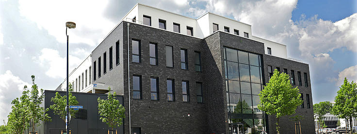 Ein Gebäude der eufom.